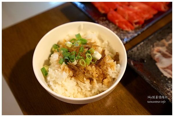 京宴屋涮涮鍋：溫體牛肉鴛鴦鍋吃到飽【京宴屋涮涮鍋】