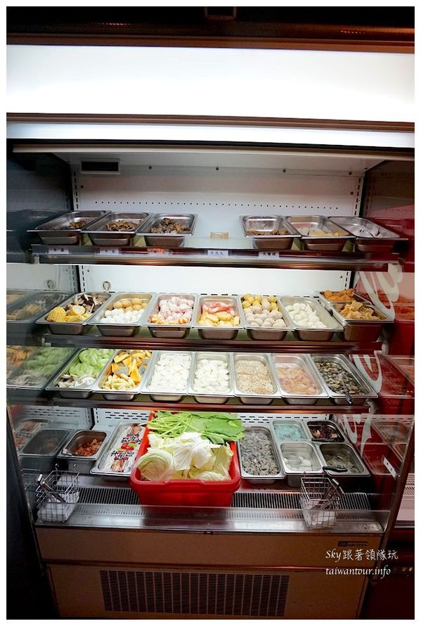 京宴屋涮涮鍋：溫體牛肉鴛鴦鍋吃到飽【京宴屋涮涮鍋】