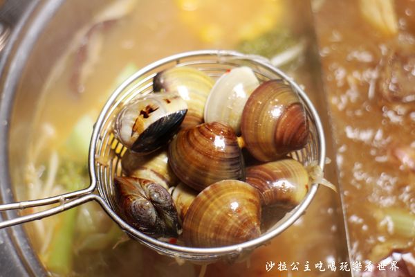 京宴屋涮涮鍋:板橋火鍋吃到飽『京宴屋』溫體牛吃到飽