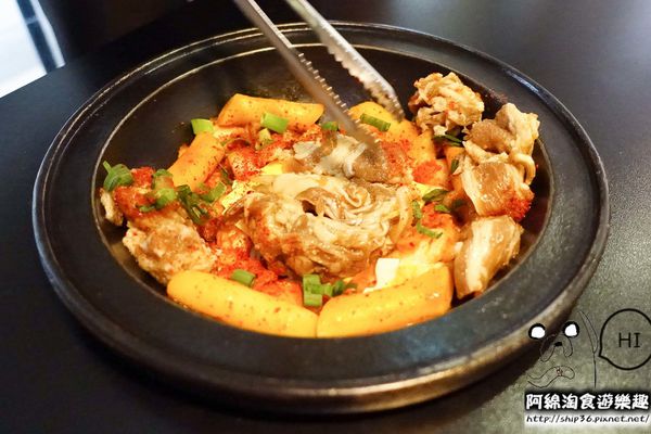 【新北韓式】劉震川日韓風味鍋-新吃法!韓式銅盤烤肉加火鍋，可獨享可分享，兩種美味一次滿足．新莊美食/火烤兩吃/煎餅/炸雞/部隊鍋