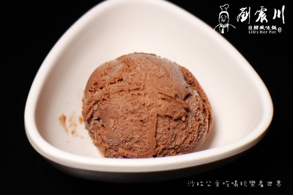 劉震川日韓風味鍋:新莊韓式料理『劉震川日韓風味鍋』烤肉/火鍋一鍋兩吃