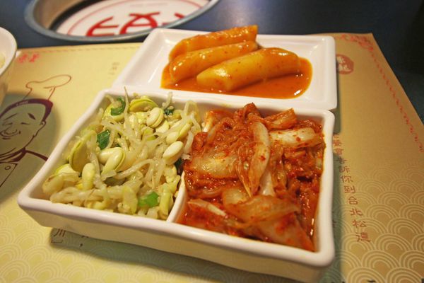 【新莊餐廳】劉震川日韓大食館-韓式料理火烤兩吃個人火鍋