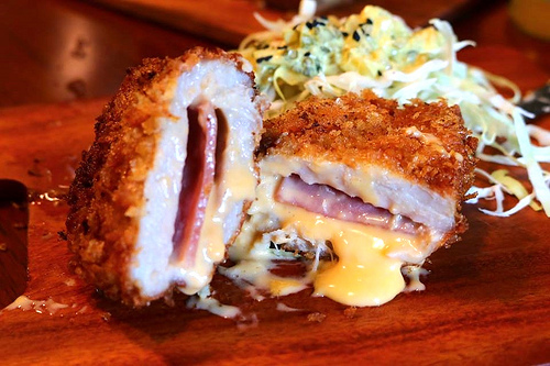 尼克叔叔創意廚房：【新北市中和美食】尼克叔叔創意廚房~平價異國料理/沒有過多商業化的裝潢/簡單溫馨的聚會好去處