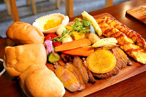 尼克叔叔創意廚房:【新北市中和美食】尼克叔叔創意廚房~平價異國料理/沒有過多商業化的裝潢/簡單溫馨的聚會好去處