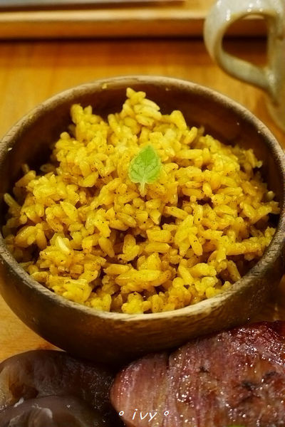 腰果花:新竹公道五。腰果花砧板原食料理