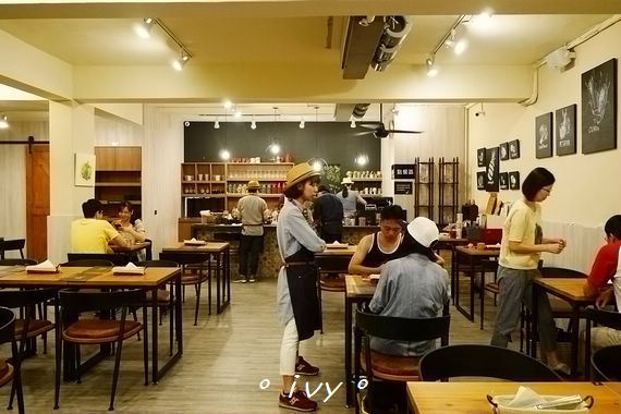 腰果花:新竹公道五。腰果花砧板原食料理