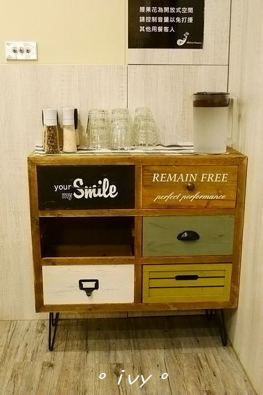 腰果花:新竹公道五。腰果花砧板原食料理