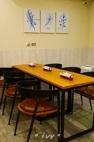 腰果花:新竹公道五。腰果花砧板原食料理