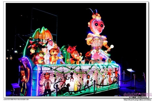 花蓮東大門國際觀光夜市:2016花蓮東大門夜市+花蓮太平洋燈會/排隊美食小吃/第一家烤肉/法式棺材板/炸螃蟹/妙不可言果汁/北港春捲