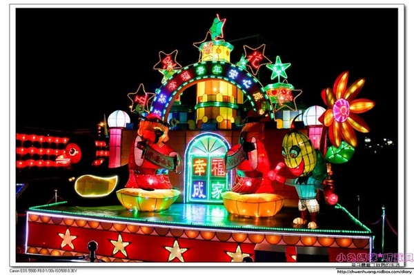 花蓮東大門國際觀光夜市:2016花蓮東大門夜市+花蓮太平洋燈會/排隊美食小吃/第一家烤肉/法式棺材板/炸螃蟹/妙不可言果汁/北港春捲