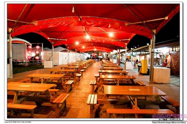 花蓮東大門國際觀光夜市:2016花蓮東大門夜市+花蓮太平洋燈會/排隊美食小吃/第一家烤肉/法式棺材板/炸螃蟹/妙不可言果汁/北港春捲