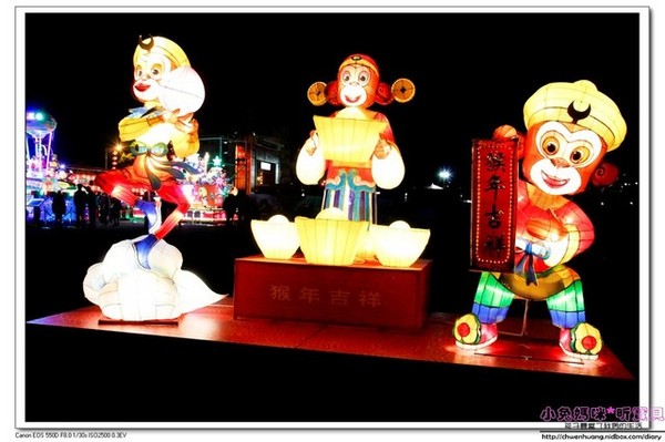 花蓮東大門國際觀光夜市:2016花蓮東大門夜市+花蓮太平洋燈會/排隊美食小吃/第一家烤肉/法式棺材板/炸螃蟹/妙不可言果汁/北港春捲