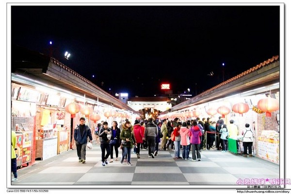 花蓮東大門國際觀光夜市:2016花蓮東大門夜市+花蓮太平洋燈會/排隊美食小吃/第一家烤肉/法式棺材板/炸螃蟹/妙不可言果汁/北港春捲