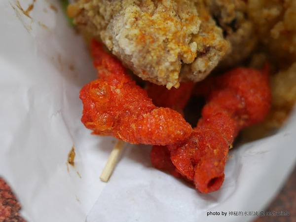 偉哥鹽酥雞(嶺東店)：【食記】台中偉哥鹽酥雞-嶺東店@南屯精密機械科學園區&嶺東科大 : 口感酥脆, 味道多元, 醬不醬都不差的海線老字號