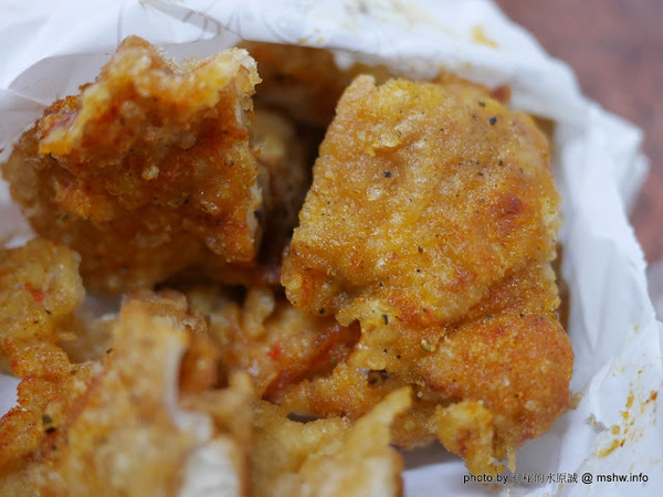 偉哥鹽酥雞(嶺東店)：【食記】台中偉哥鹽酥雞-嶺東店@南屯精密機械科學園區&嶺東科大 : 口感酥脆, 味道多元, 醬不醬都不差的海線老字號