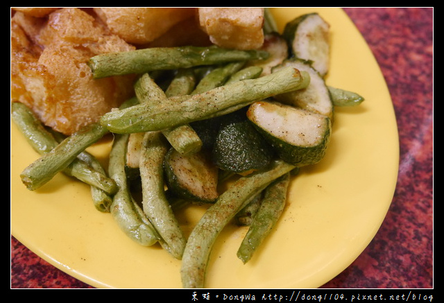 【台中食記】南屯區宵夜|獨門日式朝燒醬汁|偉哥鹹酥雞嶺東店