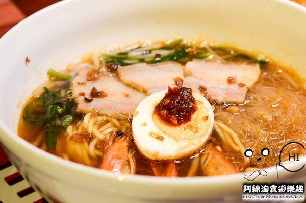 【台北異國美食】【北捷忠孝敦化站】MAMAK檔星馬料理-多國混血的星馬熱炒路邊攤美食．馬來西亞/香酥塔餅/東區異國美食/捷運忠孝敦化美食