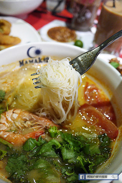 【Mamak檔】馬來西亞餐廳。星馬料理。東區排隊美食。捷運忠孝敦化美食