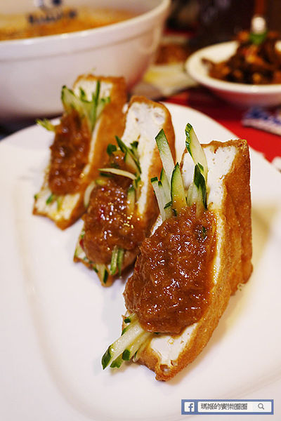 【Mamak檔】馬來西亞餐廳。星馬料理。東區排隊美食。捷運忠孝敦化美食