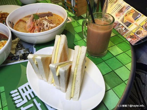 MAMAK檔馬來西亞風味餐：檳城炒粿條 窯烤囊餅 特色甜品 拉茶 熱門餐廳推薦 東區餐廳 捷運忠孝敦化站 馬來西亞餐廳 捷運美食 MAMAK檔馬來西亞風味餐
