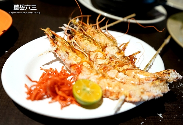 薑母六三:【中山區串燒熱炒】讓人超有幸福感的 串燒+熱炒+啤酒 ✿✿ 薑母六三風味串燒 / 33區熱炒生猛海鮮 ✿✿ (完整菜單)