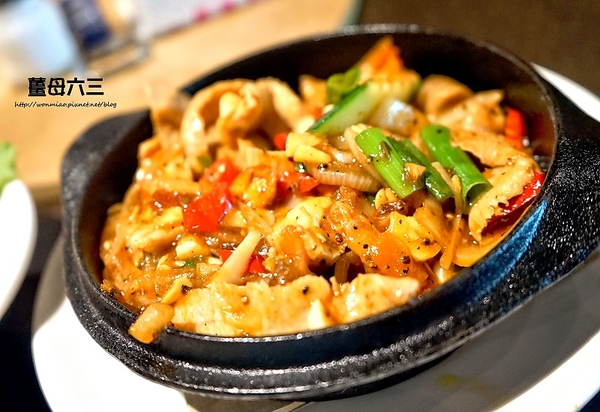 薑母六三:【中山區串燒熱炒】讓人超有幸福感的 串燒+熱炒+啤酒 ✿✿ 薑母六三風味串燒 / 33區熱炒生猛海鮮 ✿✿ (完整菜單)