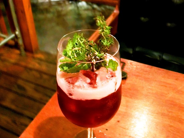 樹下 Undertree：樹下 Undertree