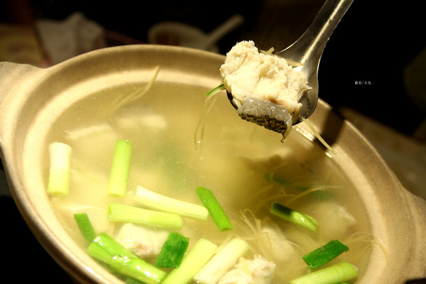 漁之村：【台北市松山區。台菜餐廳】漁之村海鮮餐廳 生猛海鮮 過年尾牙辦桌首選