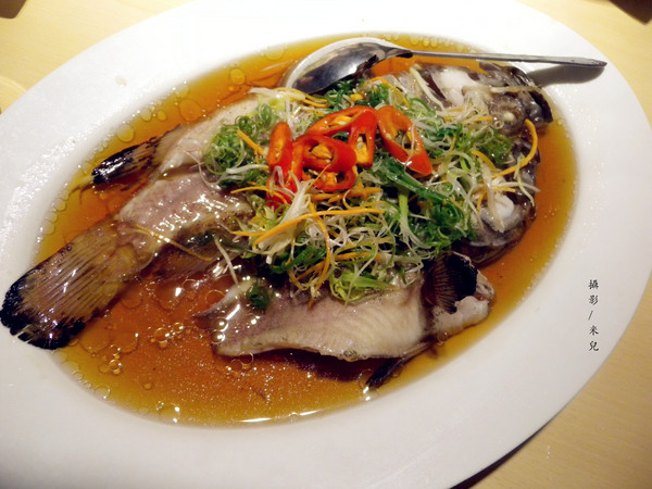 漁之村：【台北市松山區。台菜餐廳】漁之村 台菜海鮮餐廳 過年 尾牙 春酒 宴客 壽宴 辦桌聚餐好地方