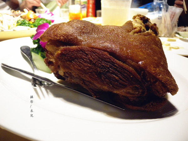 漁之村：【台北市松山區。台菜餐廳】漁之村 台菜海鮮餐廳 過年 尾牙 春酒 宴客 壽宴 辦桌聚餐好地方