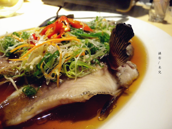 漁之村：【台北市松山區。台菜餐廳】漁之村 台菜海鮮餐廳 過年 尾牙 春酒 宴客 壽宴 辦桌聚餐好地方