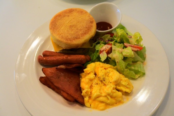 Sunny Bagel 太陽貝果:【台中北區.口碑券 】Sunny Bagel 太陽貝果 ❤ 新的一天就從太陽貝果開始吧