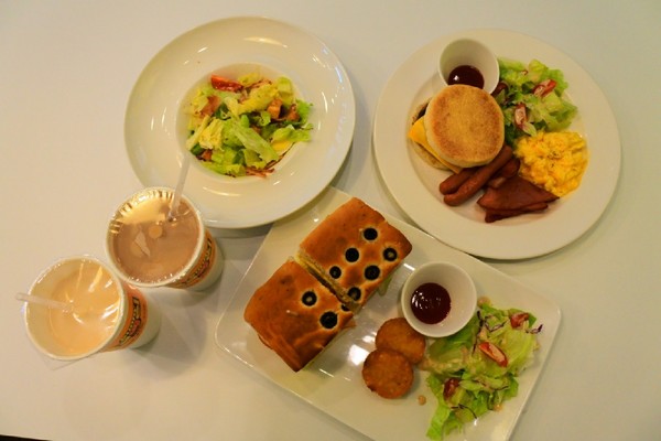 Sunny Bagel 太陽貝果:【台中北區.口碑券 】Sunny Bagel 太陽貝果 ❤ 新的一天就從太陽貝果開始吧