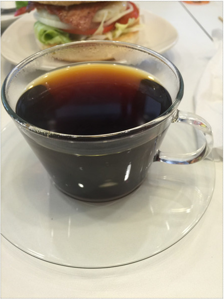 Sunny Bagel 太陽貝果:【黑莉台中踩點趣】 台中北區 五常街 Sunny Bagel 太陽貝果!豐富的早午餐,口味眾多!單品咖啡,開啟活力一天!