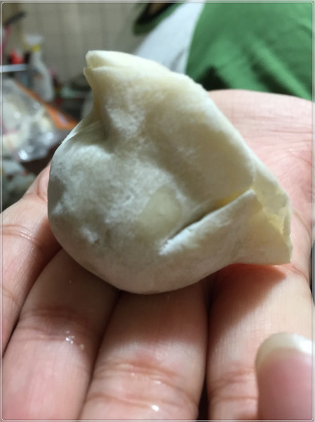 海山餃子館:土城區銅板美食 海山餃子館的水餃食記~ 真材實料的美味麵食館! 泰式打拋餃 高麗菜豬肉餃 翠綠韭菜餃