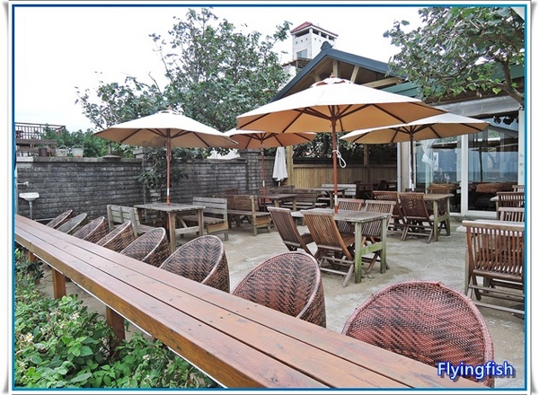 Le Coq公雞咖啡: ✜ 美了眼、醉了心ㄟ峇里島風情海景咖啡館 -「Le Coq 公雞咖啡」。:.゚ヽ(*´∀`)ノ゚.:。