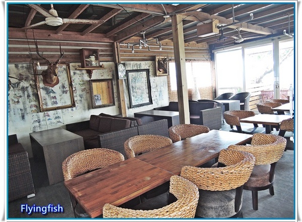 Le Coq公雞咖啡: ✜ 美了眼、醉了心ㄟ峇里島風情海景咖啡館 -「Le Coq 公雞咖啡」。:.゚ヽ(*´∀`)ノ゚.:。