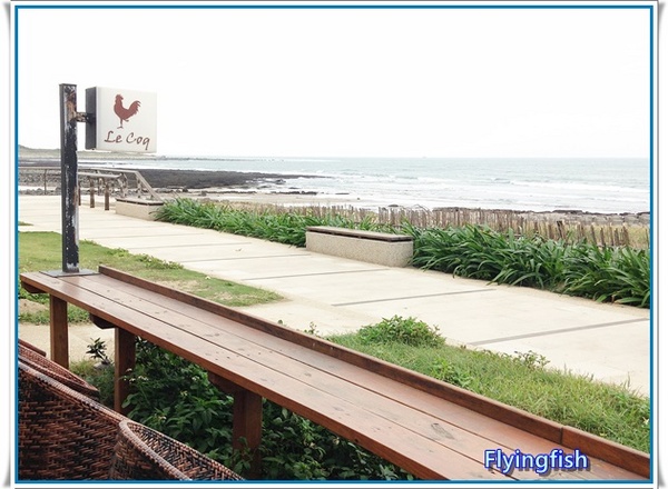 Le Coq公雞咖啡: ✜ 美了眼、醉了心ㄟ峇里島風情海景咖啡館 -「Le Coq 公雞咖啡」。:.゚ヽ(*´∀`)ノ゚.:。