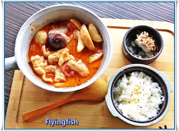 Le Coq公雞咖啡: ✜ 美了眼、醉了心ㄟ峇里島風情海景咖啡館 -「Le Coq 公雞咖啡」。:.゚ヽ(*´∀`)ノ゚.:。