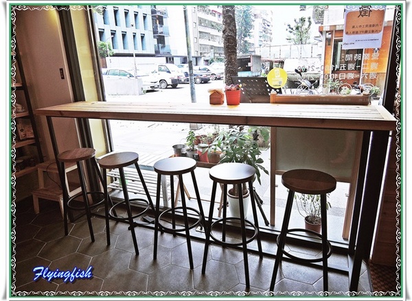 Moi café：✜ 二訪 讓人回味無窮ㄟ巷弄飄香異國創意餐點 -「Moi Cafe」◕ω◕