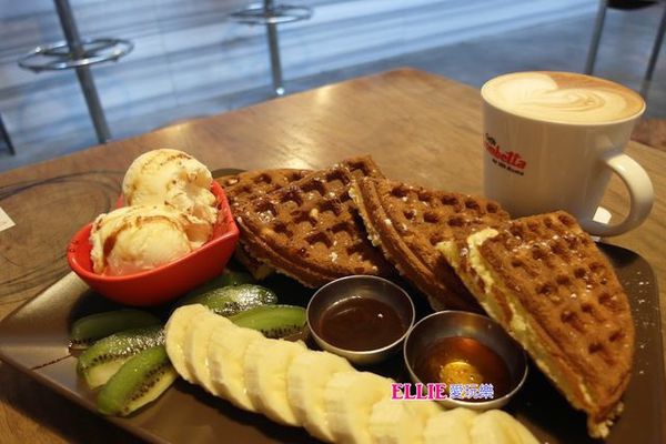 1453383724-695113636_n