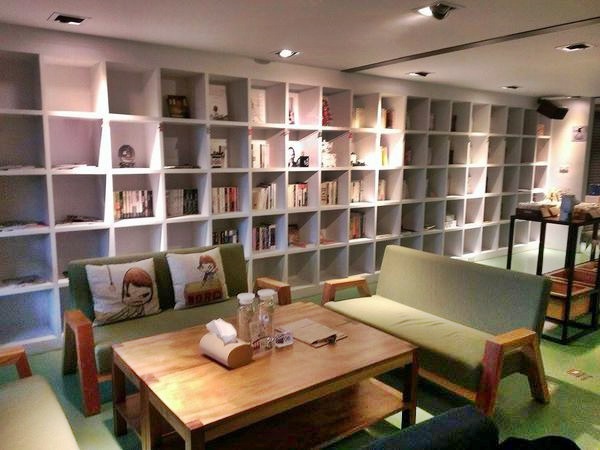 1447915317-2553628736