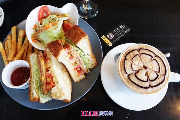 1451554920-1097434849_n