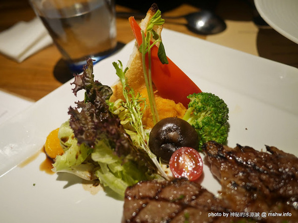 NINI 尼尼義大利餐廳(公益店):【食記】NINI 尼尼義大利餐廳旗艦店-台中NINI公益店@南屯 : 幽靜, 時尚, 美味…適合好友共享