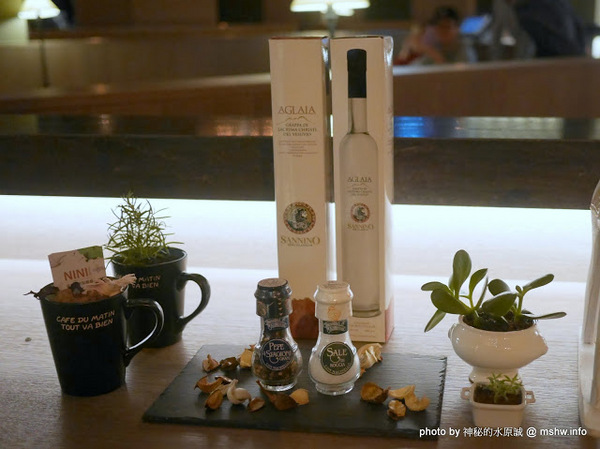 NINI 尼尼義大利餐廳(公益店):【食記】NINI 尼尼義大利餐廳旗艦店-台中NINI公益店@南屯 : 幽靜, 時尚, 美味…適合好友共享