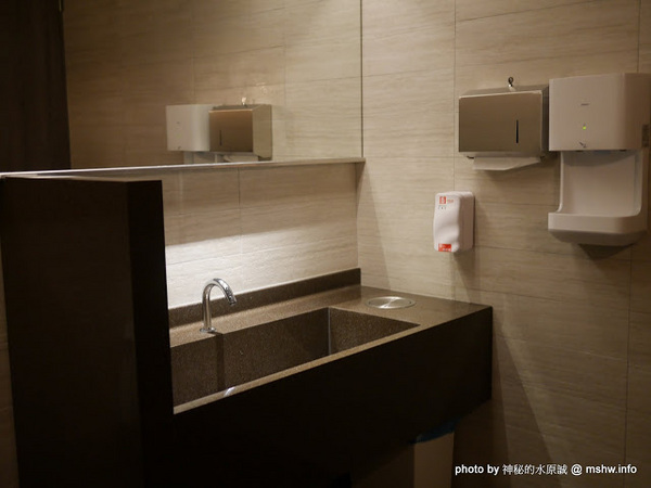 NINI 尼尼義大利餐廳(公益店):【食記】NINI 尼尼義大利餐廳旗艦店-台中NINI公益店@南屯 : 幽靜, 時尚, 美味…適合好友共享