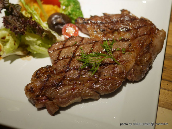 NINI 尼尼義大利餐廳(公益店):【食記】NINI 尼尼義大利餐廳旗艦店-台中NINI公益店@南屯 : 幽靜, 時尚, 美味…適合好友共享