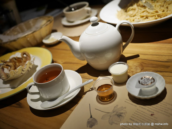 NINI 尼尼義大利餐廳(公益店):【食記】NINI 尼尼義大利餐廳旗艦店-台中NINI公益店@南屯 : 幽靜, 時尚, 美味…適合好友共享