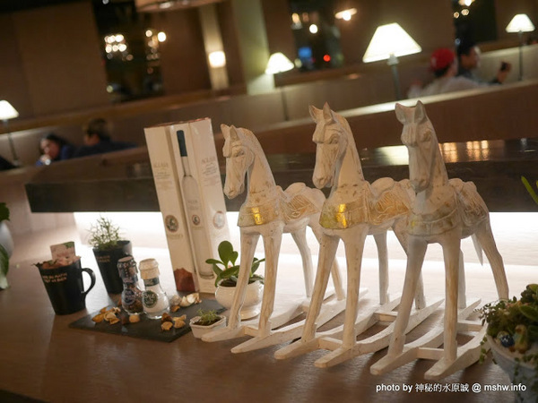 NINI 尼尼義大利餐廳(公益店):【食記】NINI 尼尼義大利餐廳旗艦店-台中NINI公益店@南屯 : 幽靜, 時尚, 美味…適合好友共享