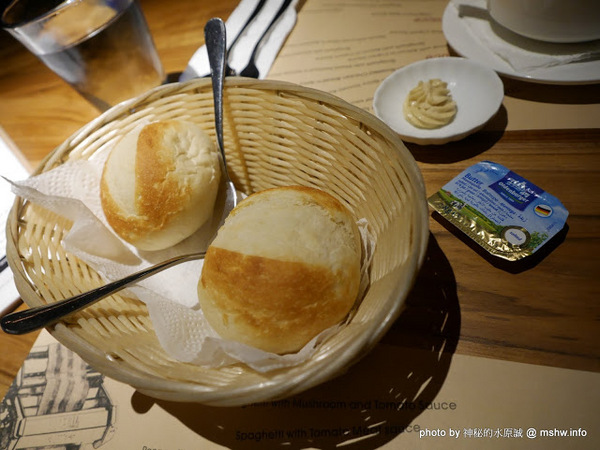 NINI 尼尼義大利餐廳(公益店):【食記】NINI 尼尼義大利餐廳旗艦店-台中NINI公益店@南屯 : 幽靜, 時尚, 美味…適合好友共享